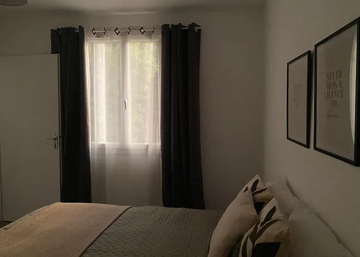 Le Nid Douillet à 500m De La Gare Appartamento